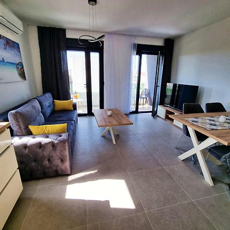 Villa Shark Deluxe Novalja Habitación foto
